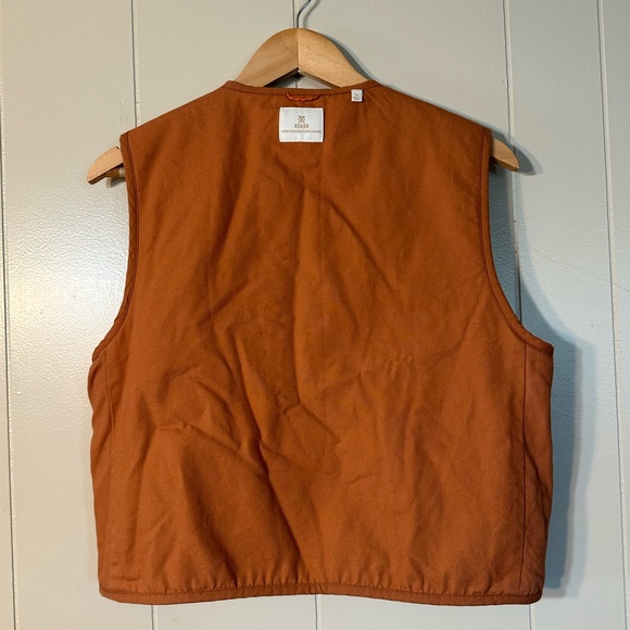 ROARK Bandit Reversible Vest
Size small - Picture 12 of 12